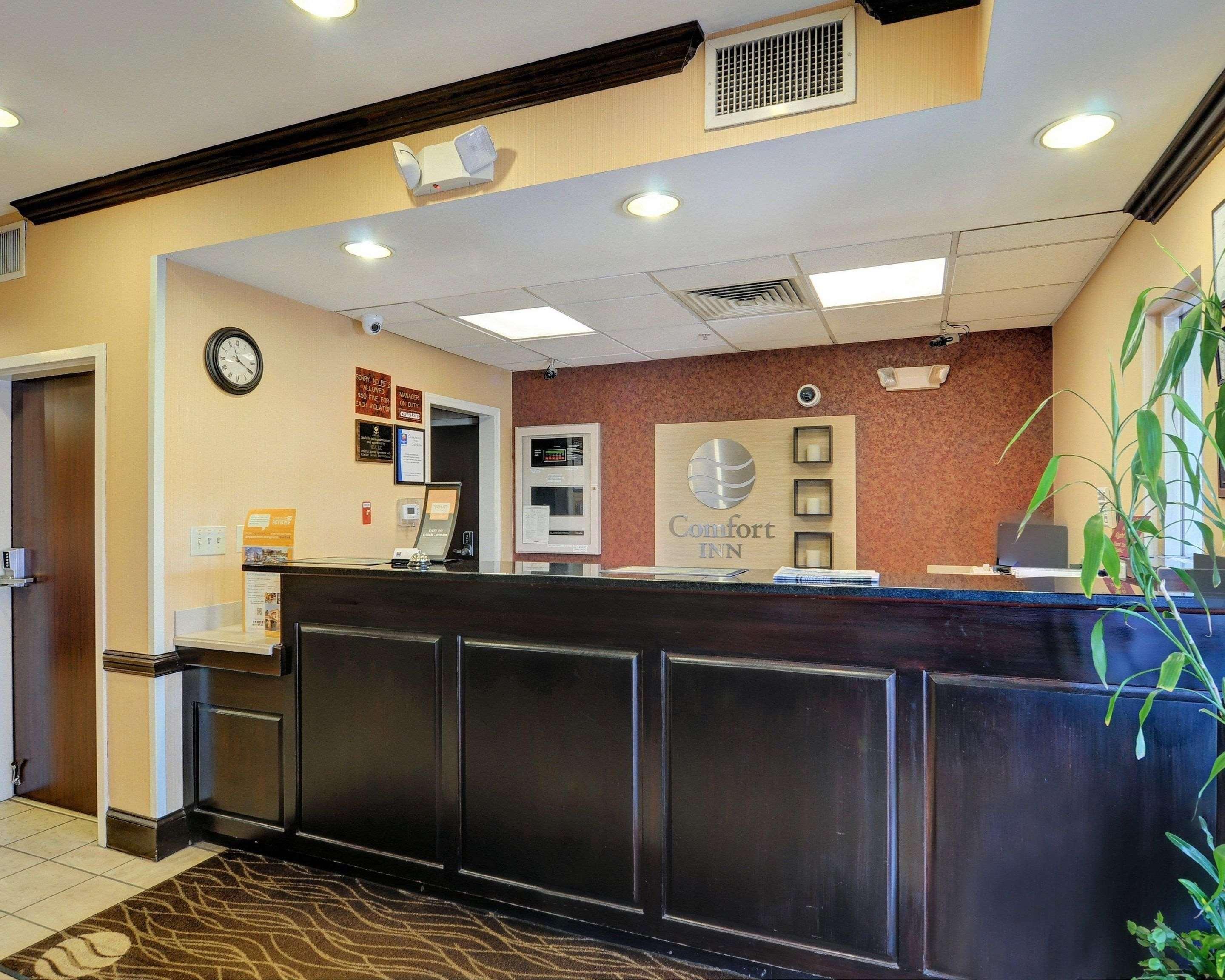 Comfort Inn&Suites Hillsville I-77 Extérieur photo